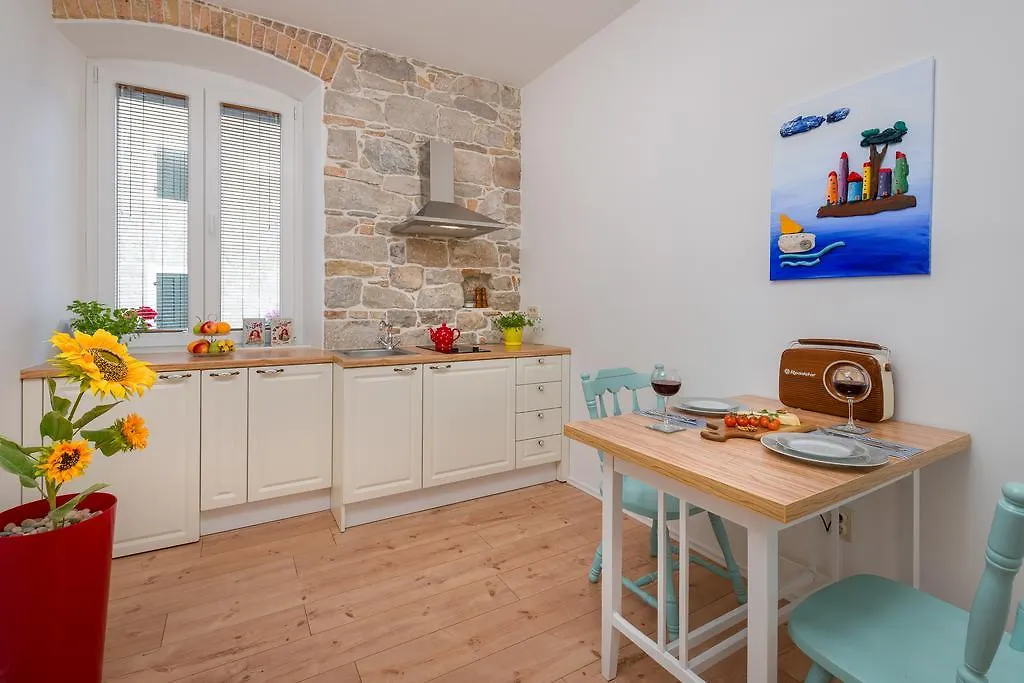 Apartment Stone Palace Split