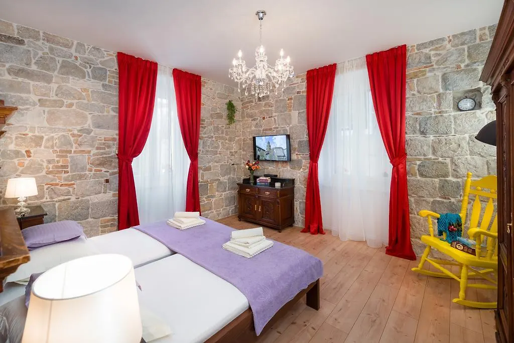 Luxury Boutique Apartment Stone Palace Split Chorvatsko